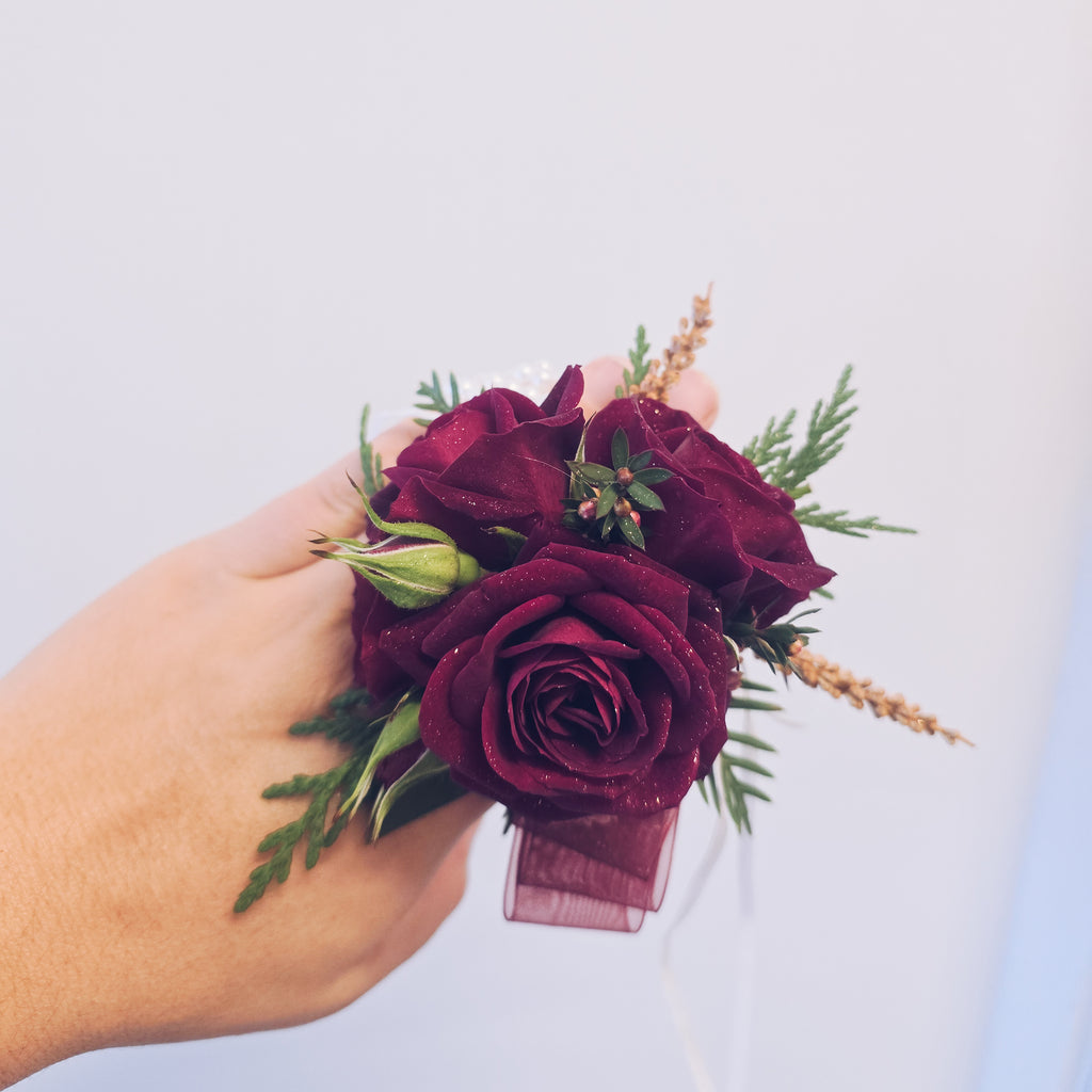 Ball Corsages & Buttonholes
